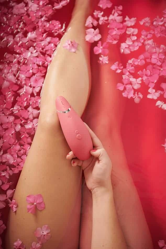 Which Sex Toy is Better: A Vibrator or a Dildo?